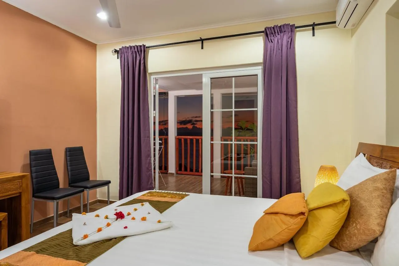 Couette-café Glacis Heights Villa