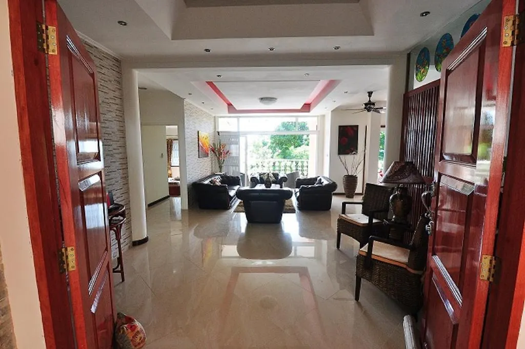 Glacis Heights Villa Seychelles